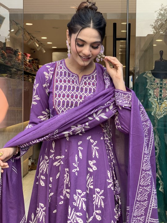 Ethnic Set Women Printed Anarkali Purple Kurta and Pant Set With Dupatta