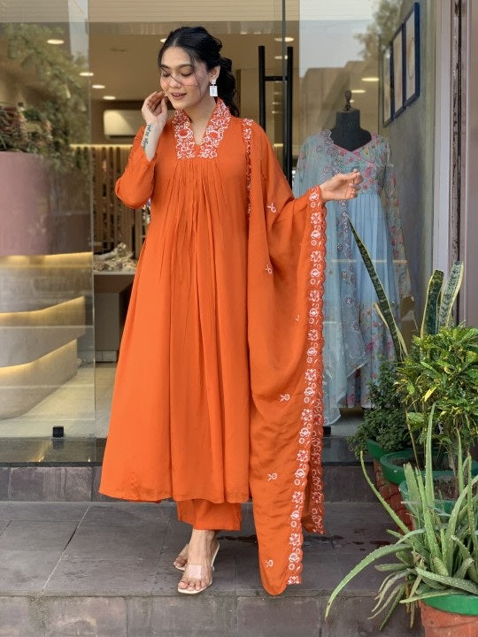 Ethnic Set Women Anarkali Kurta and Pant Set with dupatta