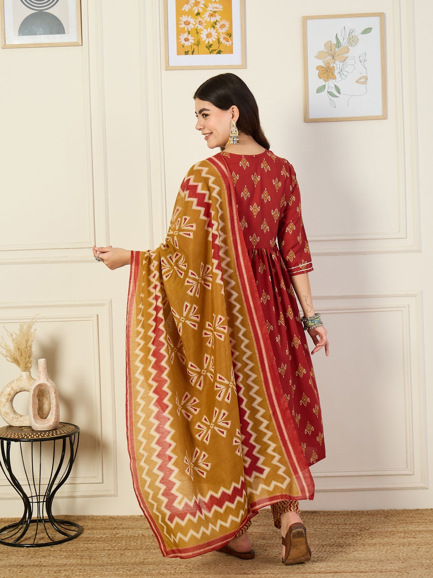 Ethnic Set Women Printed Anarkali Kurta and Pant Set With Dupatta