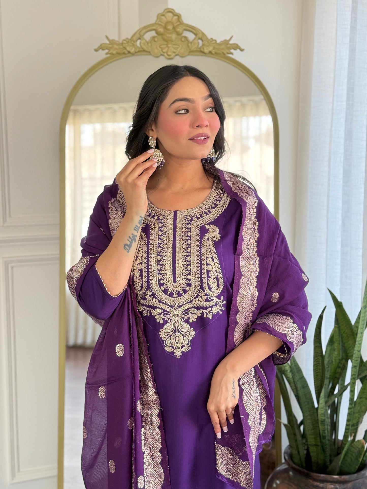 Women's Solid Embroidery Kurta Set – Ethnic Festive Wear (Kurta + Pants + Dupatta)