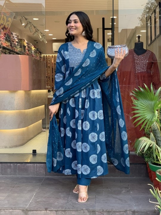 Ethnic Set Women A-Line Blue Kurta And Pant Set With Dupatta