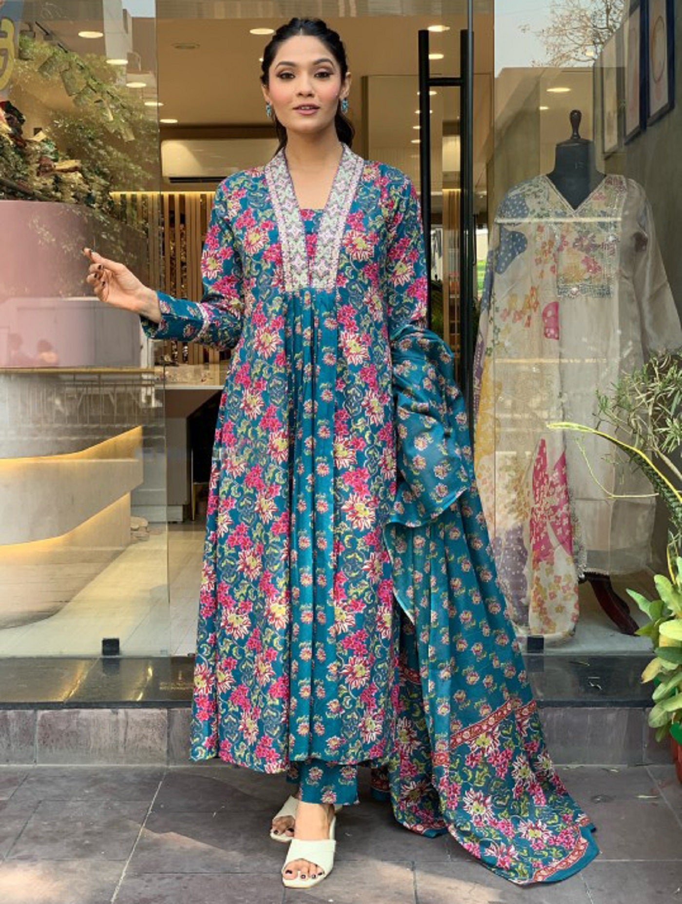 Ethnic Set Women Printed A-Line Kurta and Pant set with Dupatta