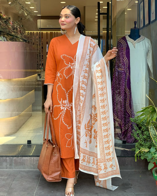 Ethnic Set Women Embroidery Straight Kurta and Pant with Dupatta