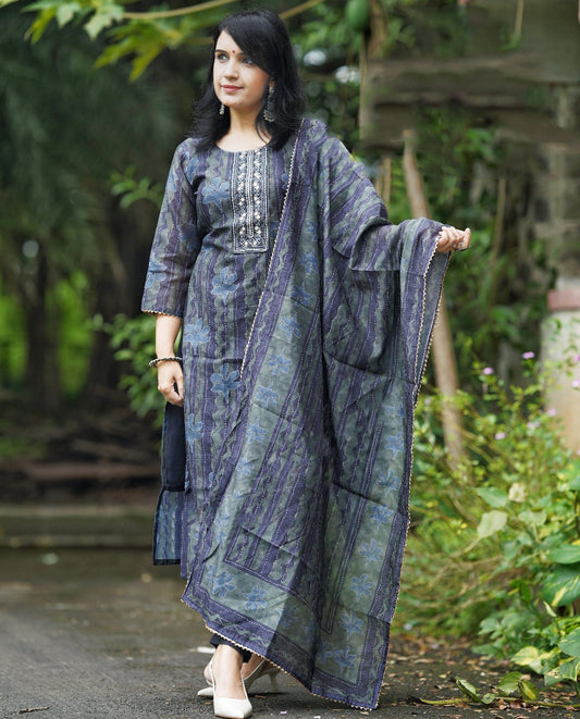Ethnic Set Women Embroidered Straight Kurta And Pant Set With Dupatta