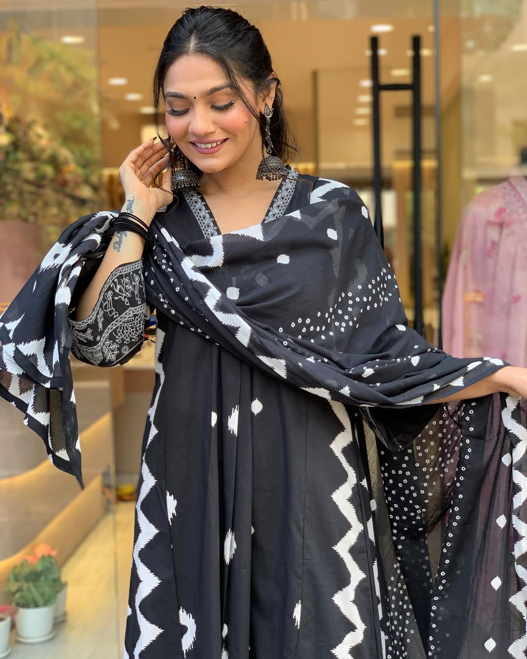 Ethnic Set Women Printed A-Line Black Kurta and Pant Set With Dupatta