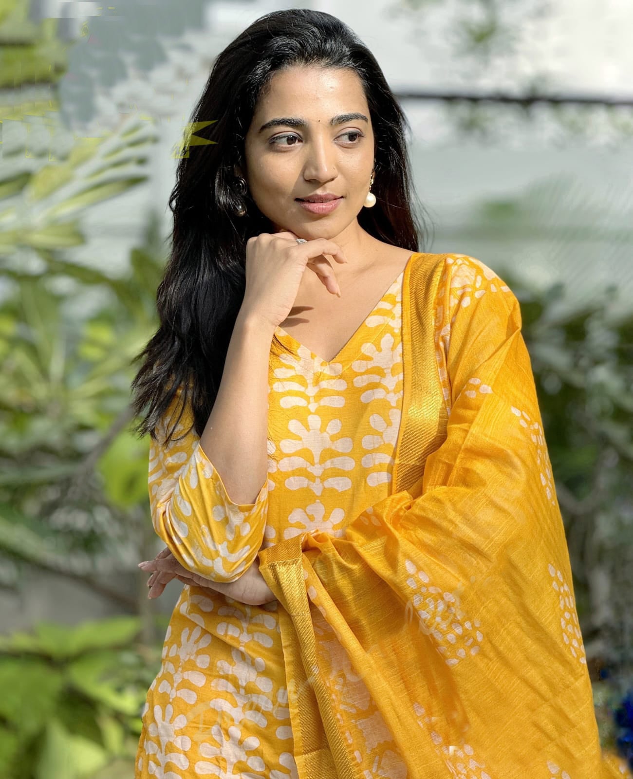 Ethnic Set Women Printed Straight Yellow Kurta and Pant Set With Dupatta
