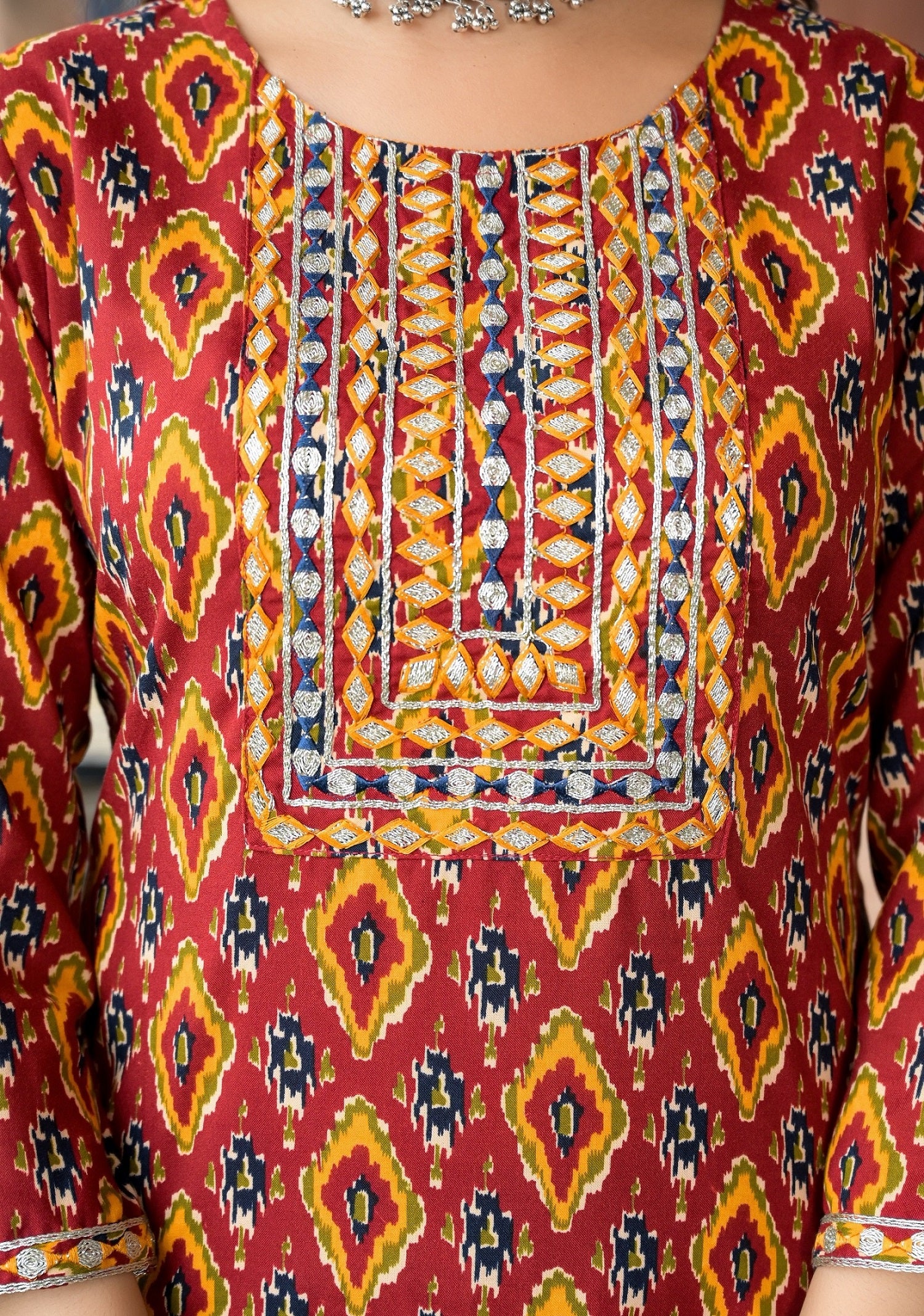 Ethnic Set Women Embroidery Straight Kurta and Pant set with Dupatta - Ethnic Set