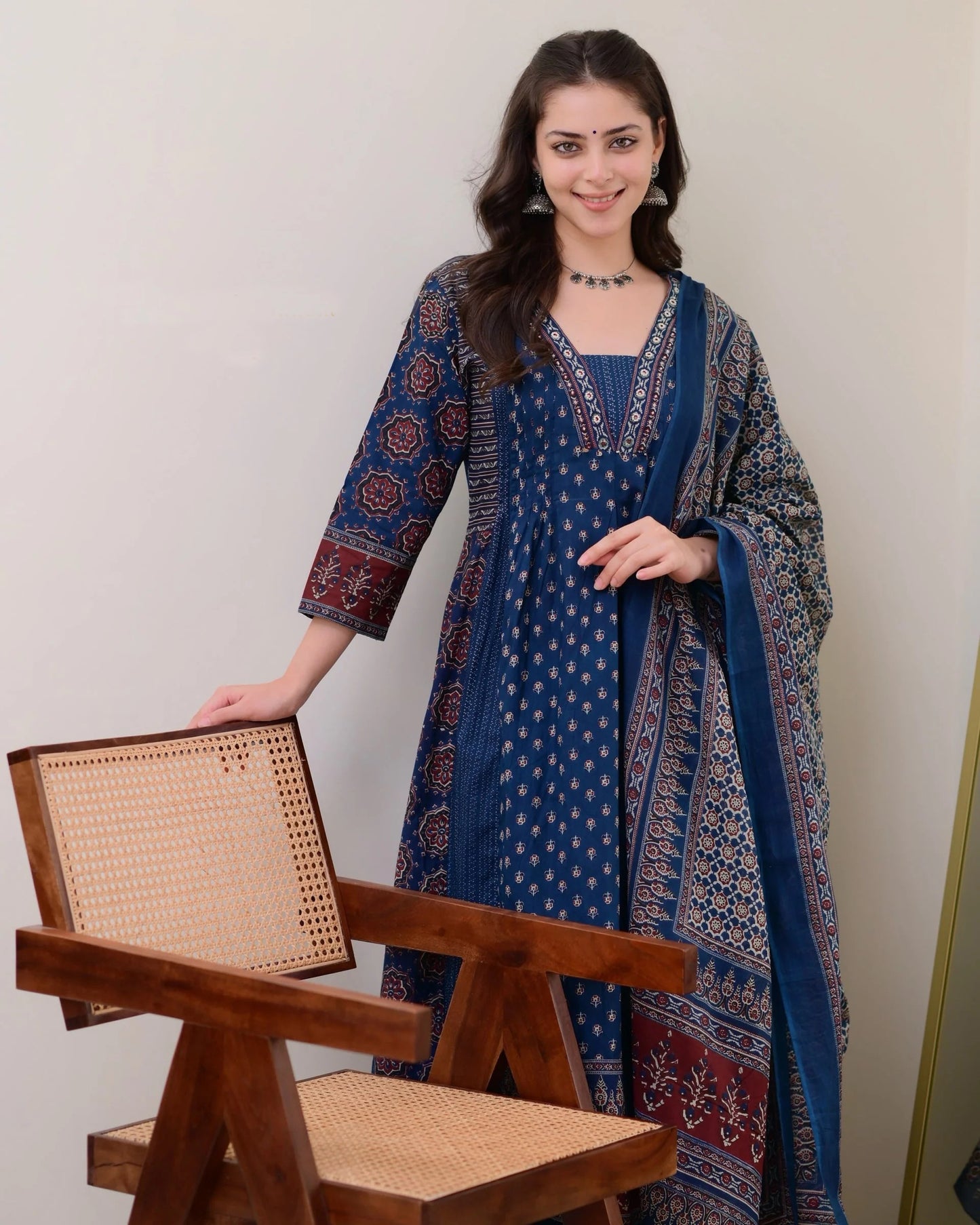 Ethnic Set Women Printed Anarkali Kurta and Pant with Dupatta