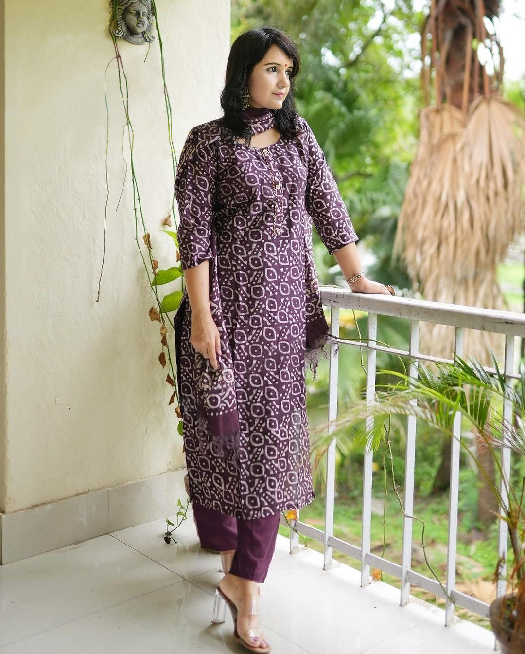 Ethnic Set Women Printed Straight Kurta And Pant Set With Dupatta