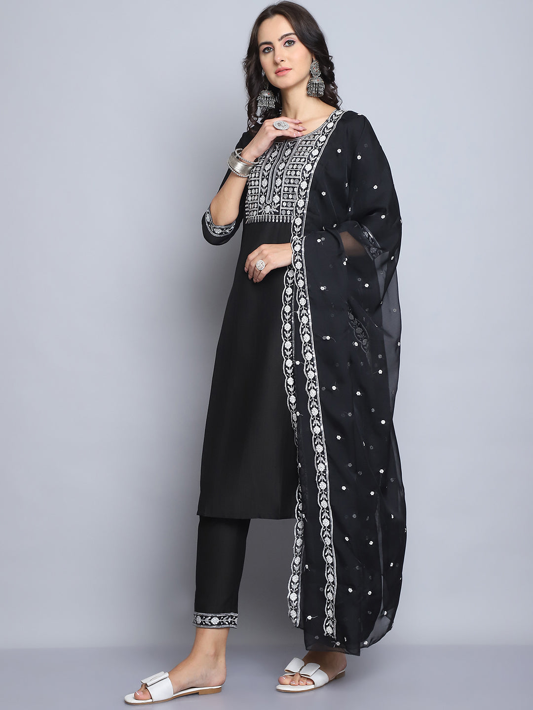 Ethnic Set Women Embroidery Straight Kurta and Pant set with Dupatta - Ethnic Set
