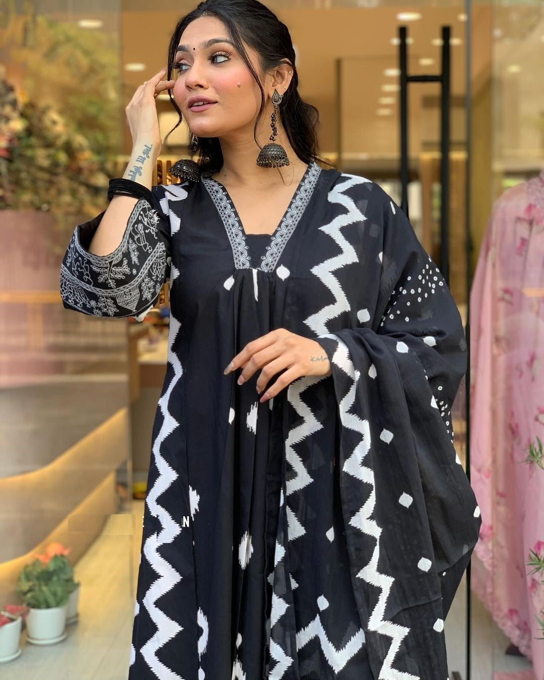 Ethnic Set Women Printed A-Line Black Kurta and Pant Set With Dupatta