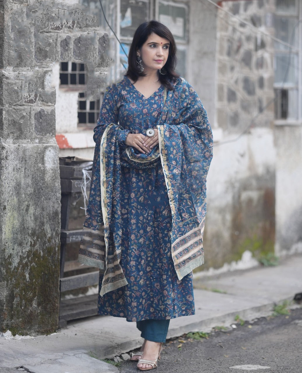Ethnic Set Women Floral Printed Anarkali Blue Kurta And Pant Set With Dupatta