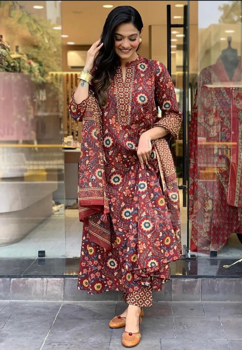 Ethnic Set Women Printed A-Line Kurta and Pant Set With Dupatta