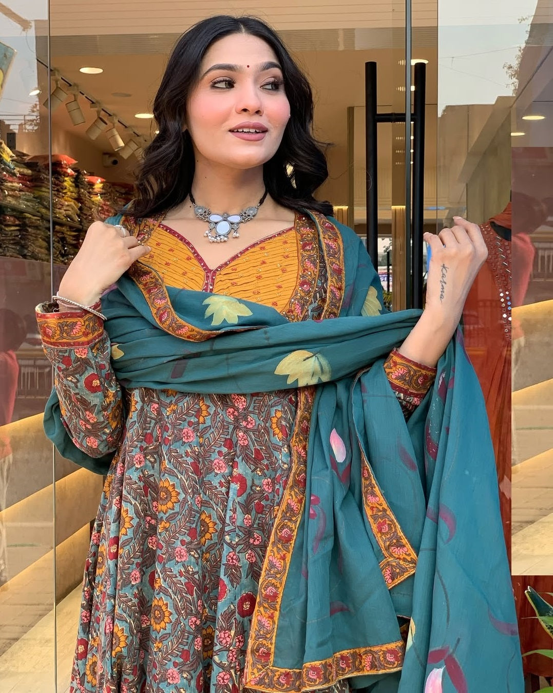 Ethnic Set Women Printed A-Line Kurta And Pant Set With Dupatta