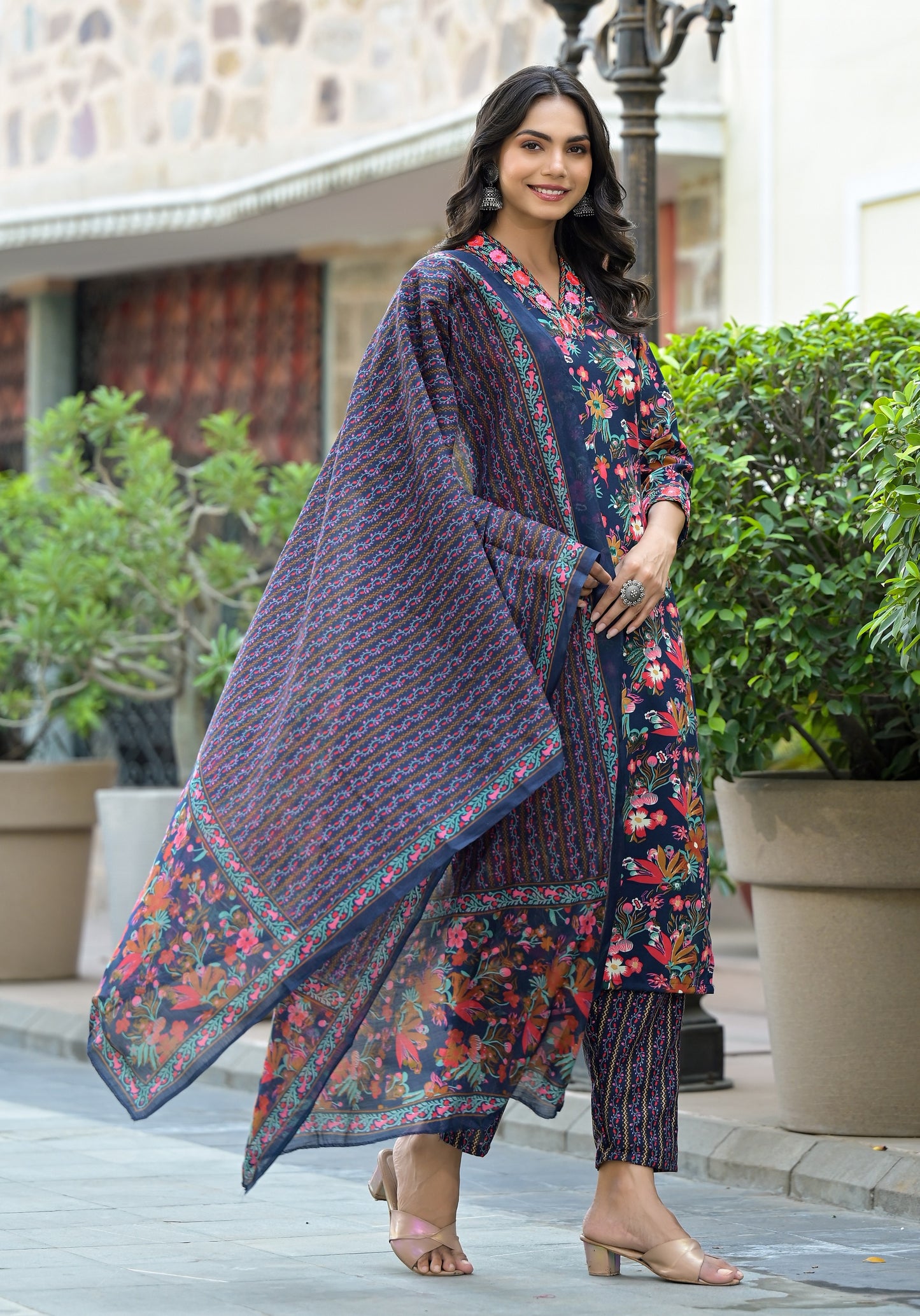 Ethnic Set Women Embroidery Straight Kurta and Pant set with Dupatta - Ethnic Set