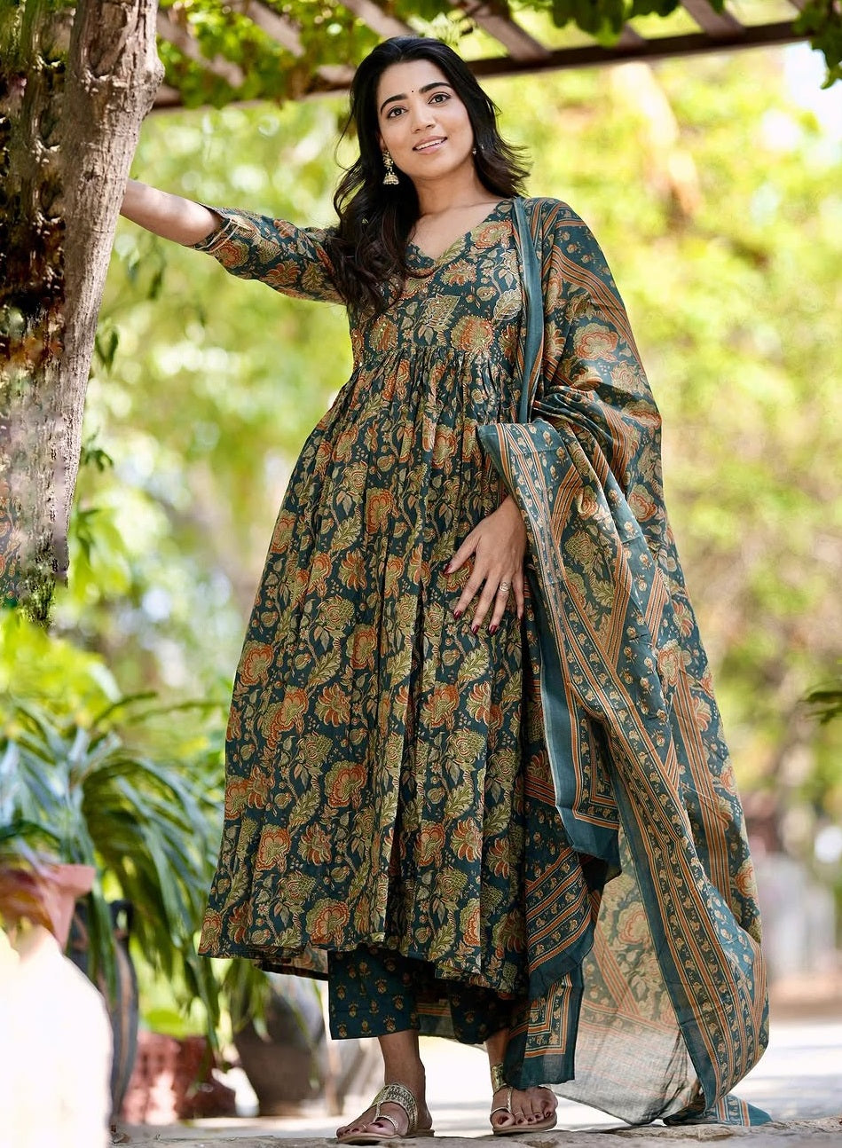 Ethnic Set Women Floral Printed Anarkali Green Kurta and Pant Set With Dupatta