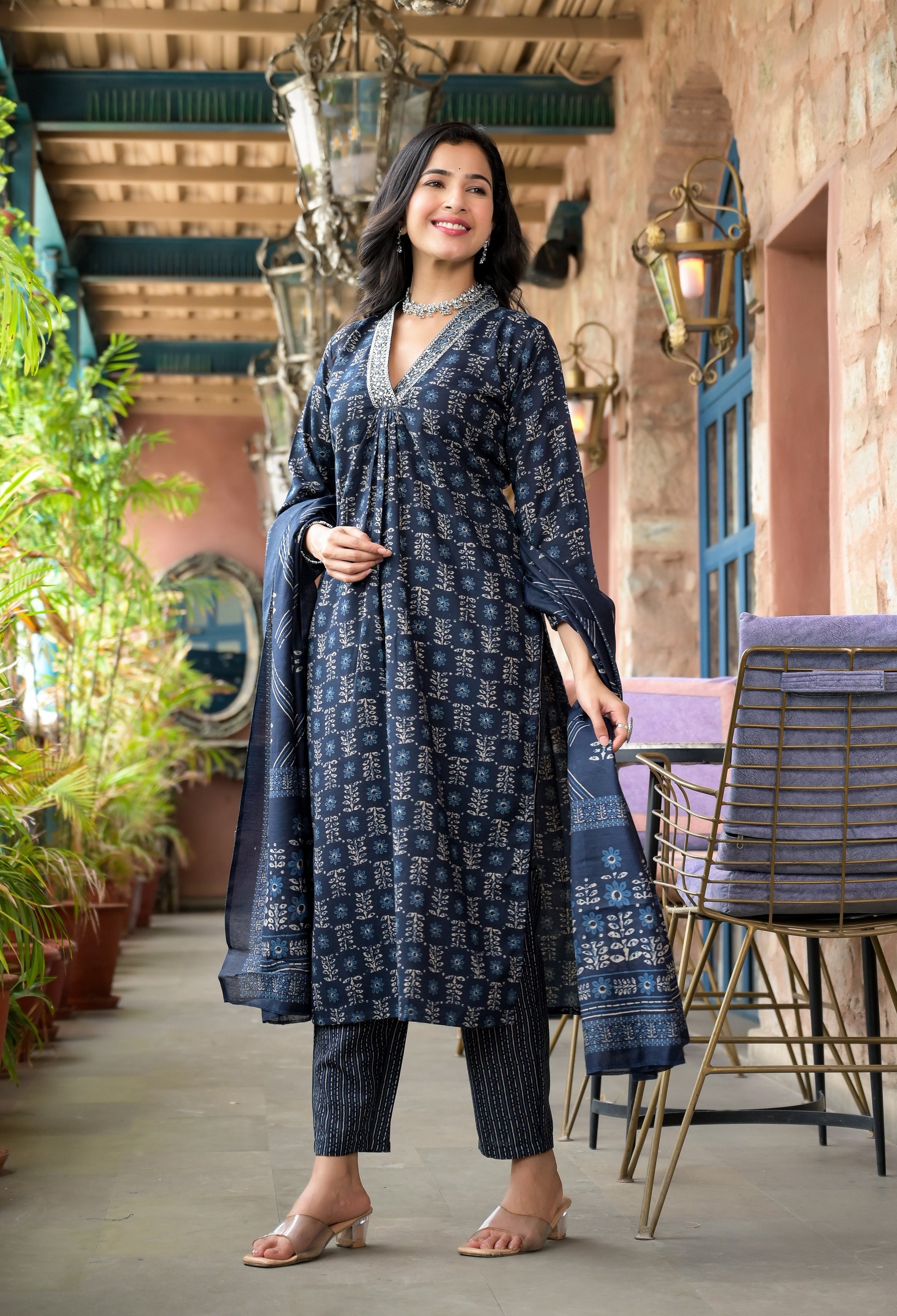Ethnic Set Women Embroidery Straight Kurta and Pant set with Dupatta - Ethnic Set
