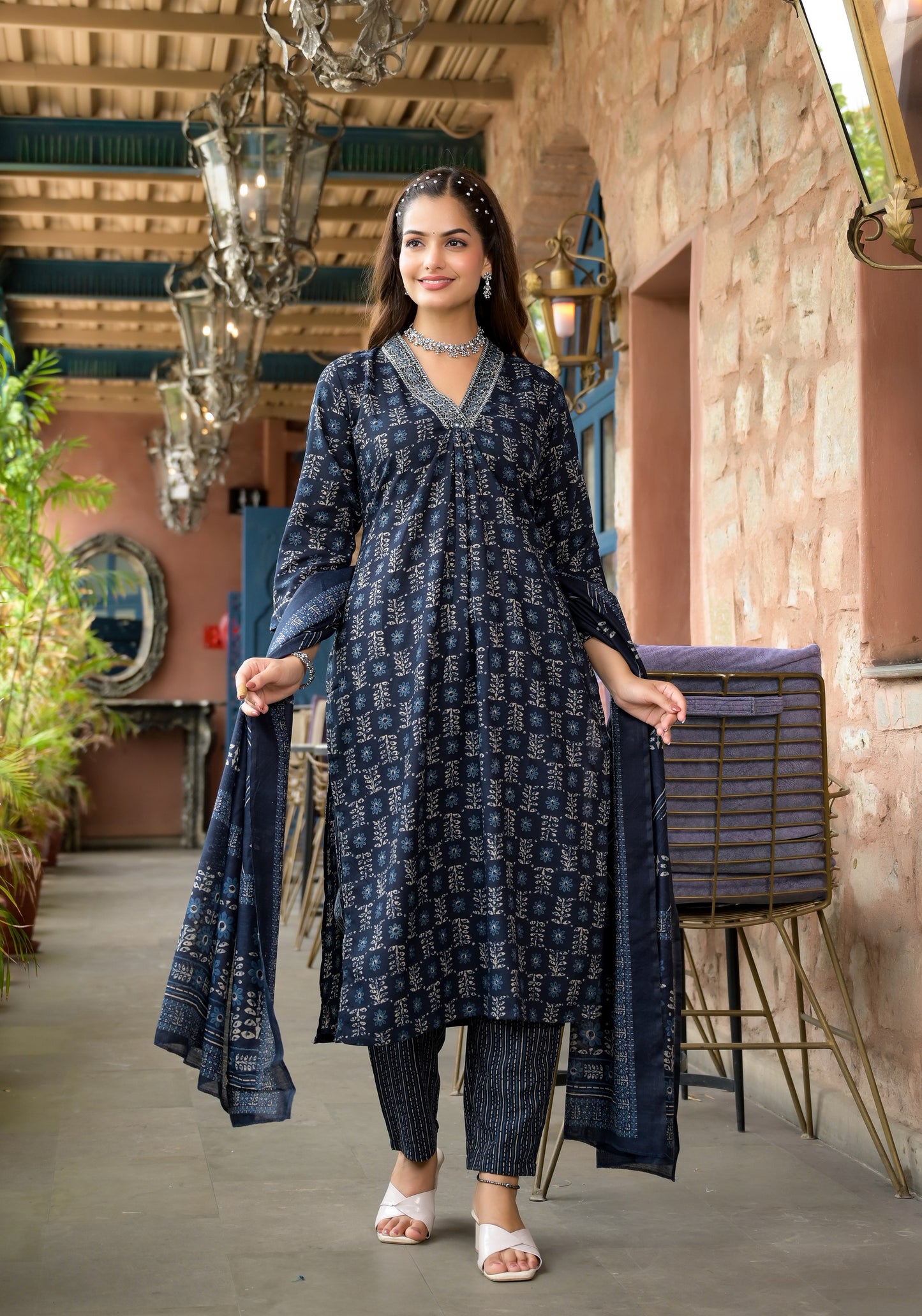 Ethnic Set Women Embroidery Straight Kurta and Pant set with Dupatta - Ethnic Set