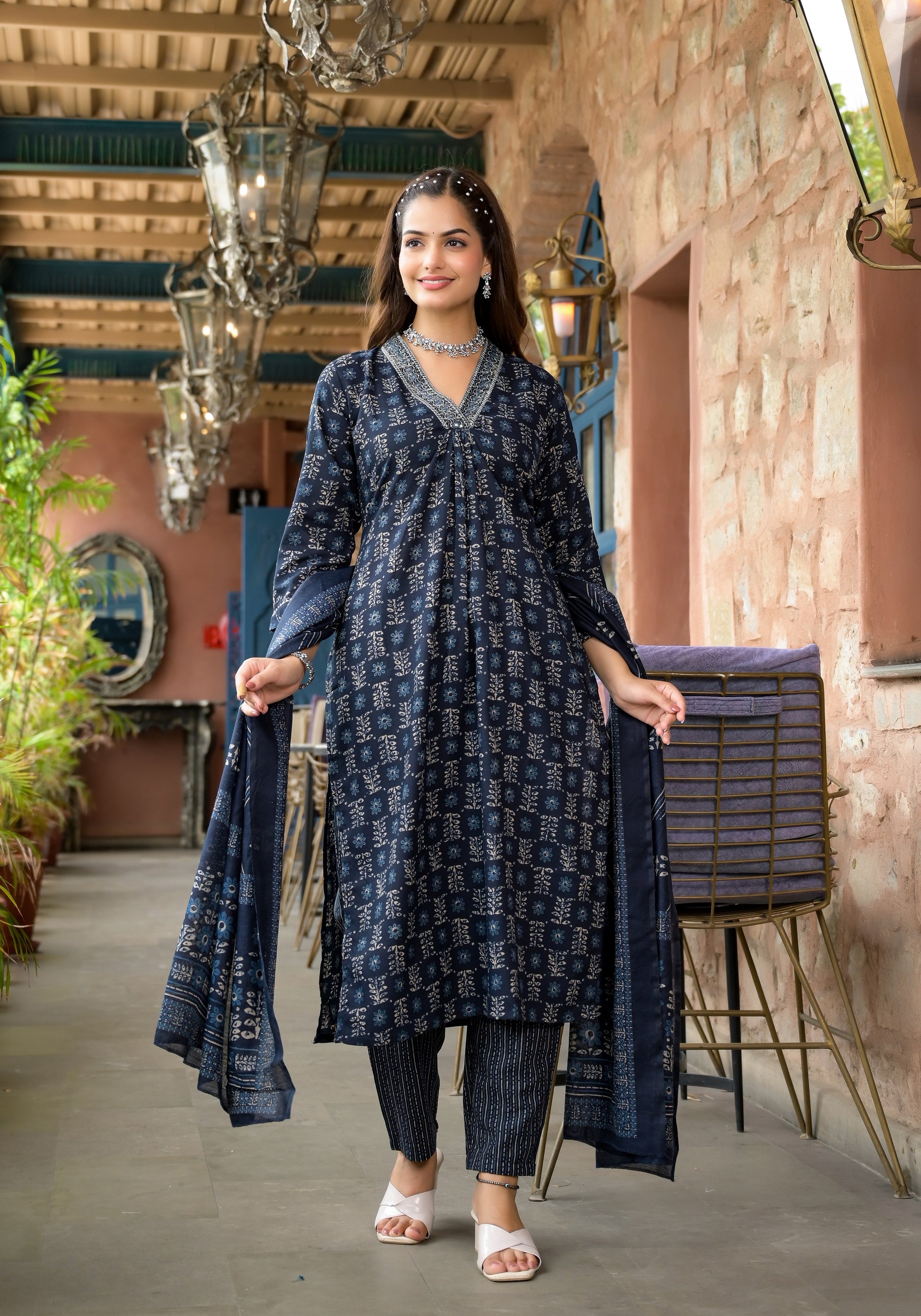 Ethnic Set Women Embroidery Straight Kurta and Pant set with Dupatta - Ethnic Set