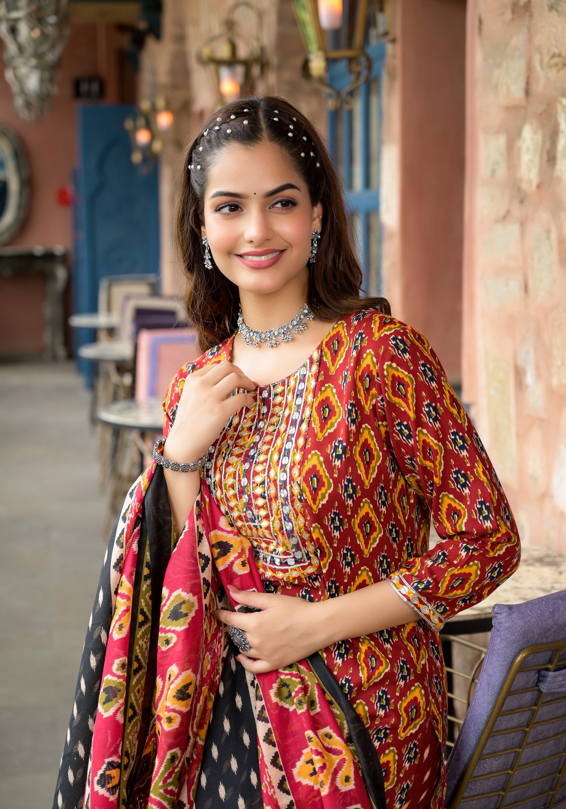 Ethnic Set Women Embroidery Straight Kurta and Pant set with Dupatta - Ethnic Set