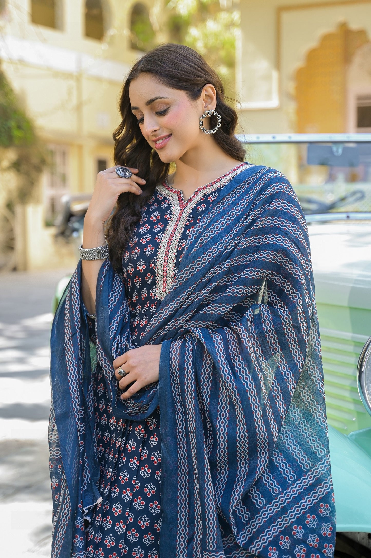 Ethnic Set Women Printed Straight Blue Kurta And Pant Set With Dupatta