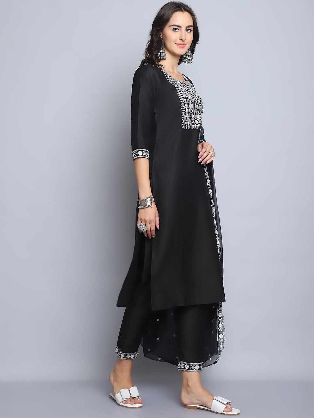 Ethnic Set Women Embroidery Straight Kurta and Pant set with Dupatta - Ethnic Set