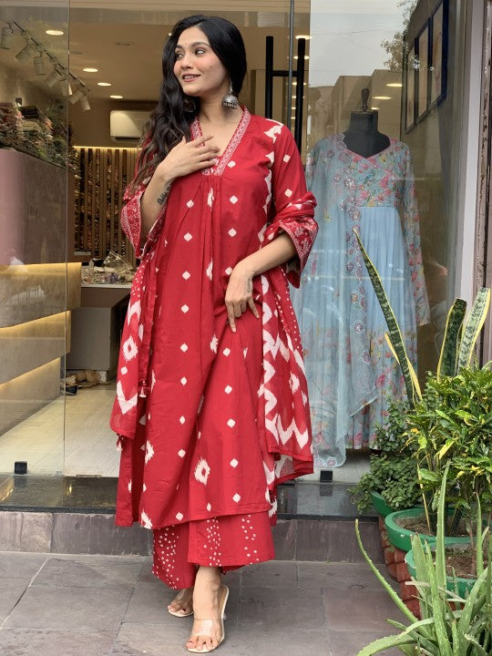 Ethnic Set Women Printed A-Line Red Kurta and Pant Set With Dupatta