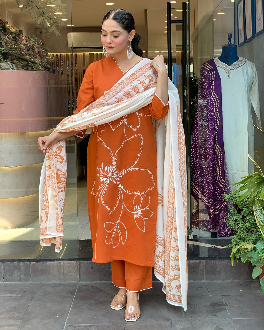 Ethnic Set Women Embroidery Straight Kurta and Pant with Dupatta