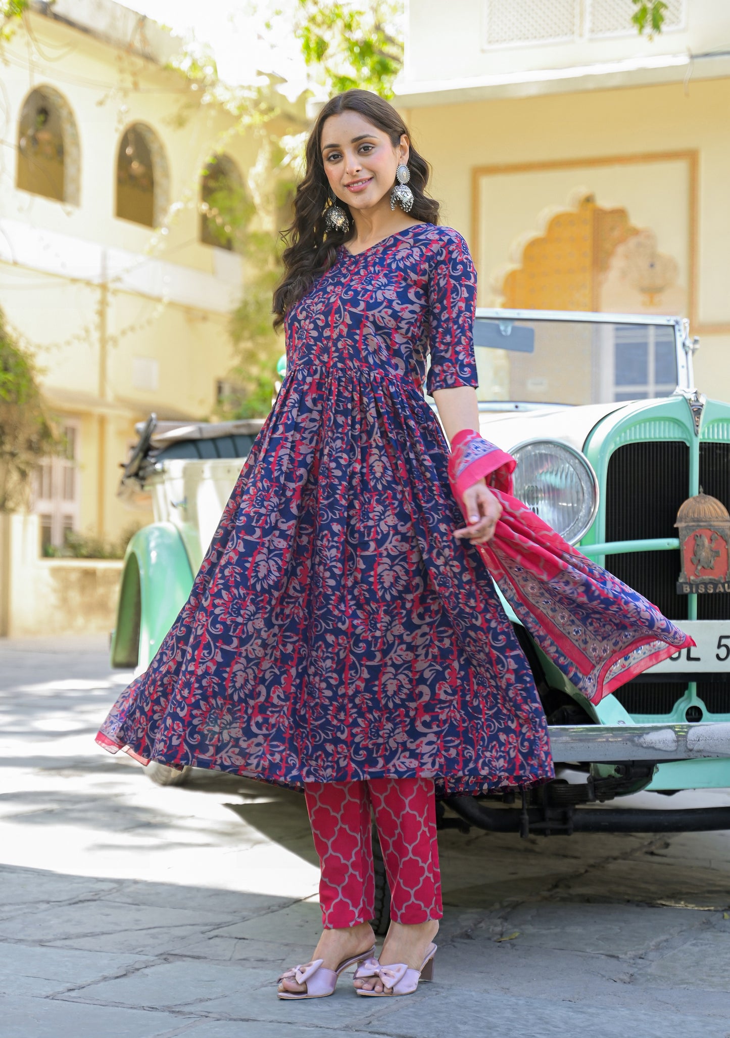 Ethnic Set Women Printed Anarkali Blue Kurta And Pant Set With Dupatta