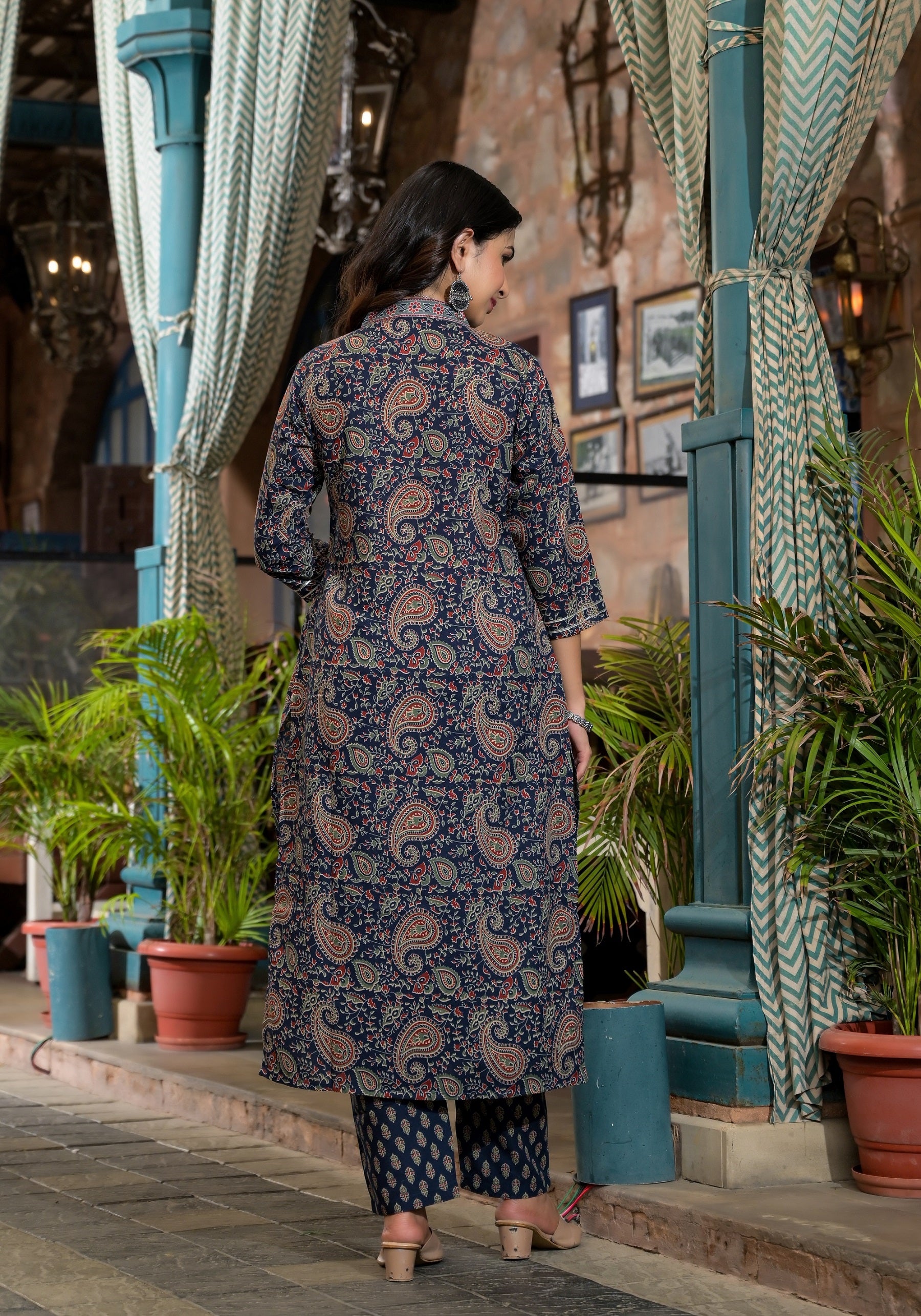 Ethnic Set Women Embroidery Straight Kurta and Pant set with Dupatta - Ethnic Set