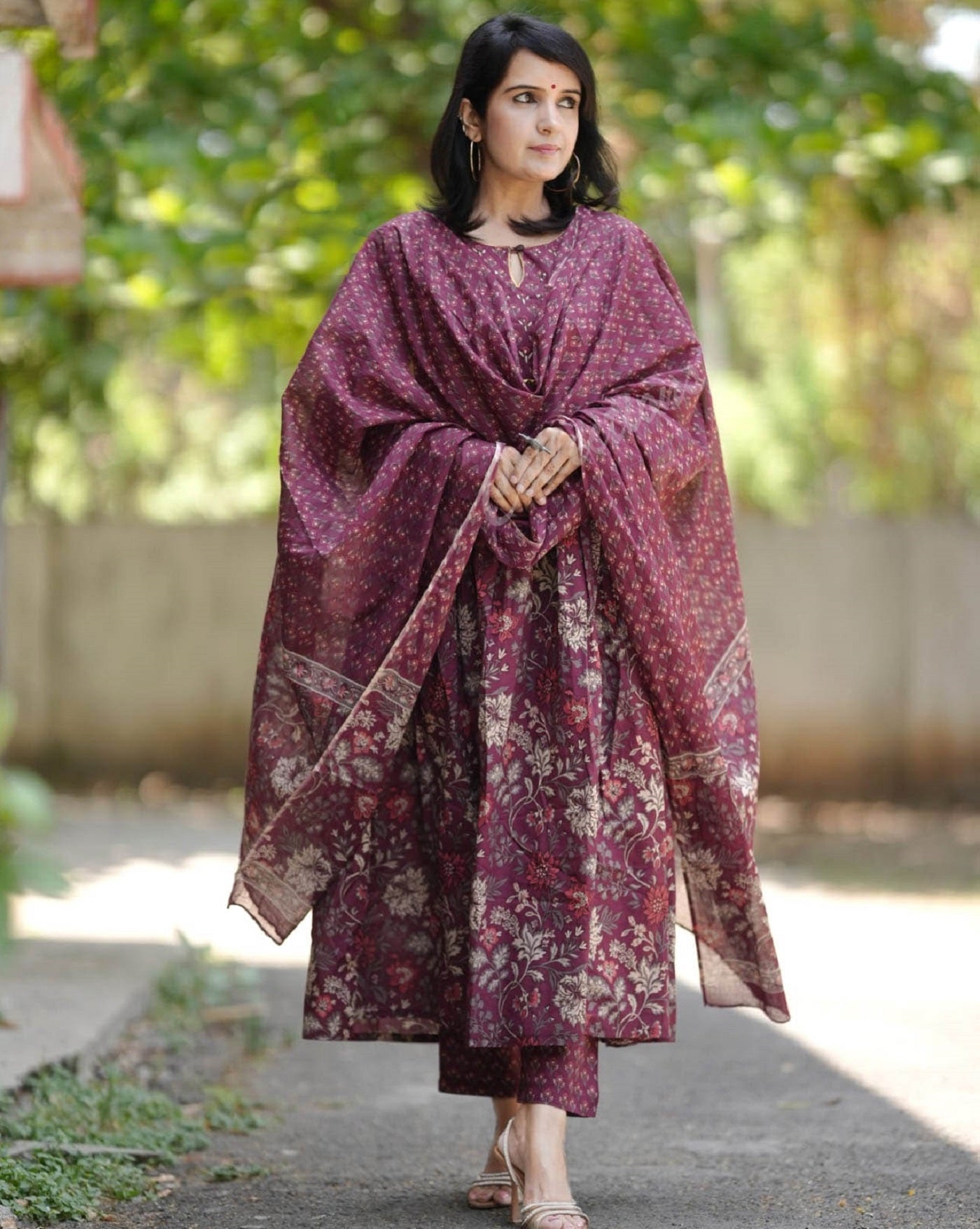 Ethnic Set Women Anarkali Printed Maroon Kurta and Pant Set With Dupatta
