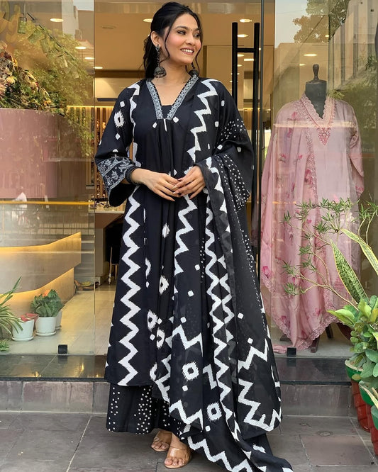 Ethnic Set Women Printed A-Line Black Kurta and Pant Set With Dupatta