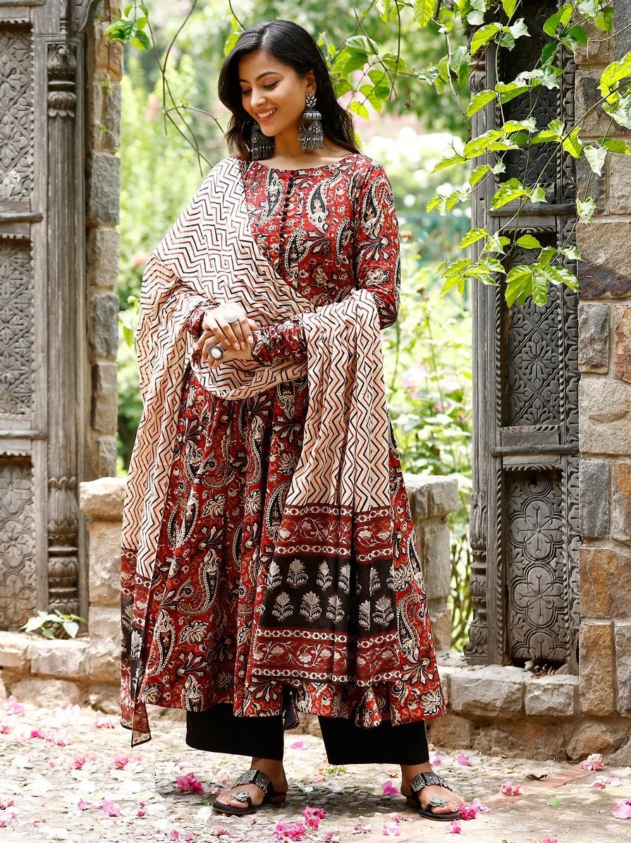 Ethnic Set Women Printed A-Line Kurta and Pant Set With Dupatta