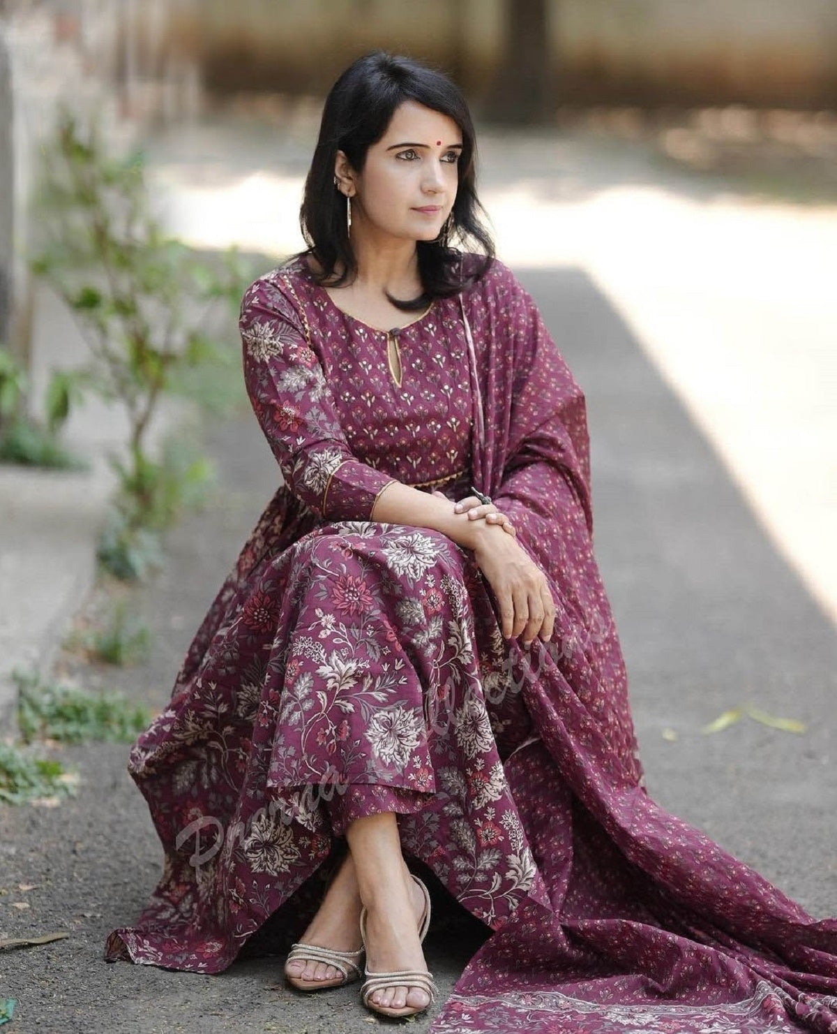Ethnic Set Women Anarkali Printed Maroon Kurta and Pant Set With Dupatta