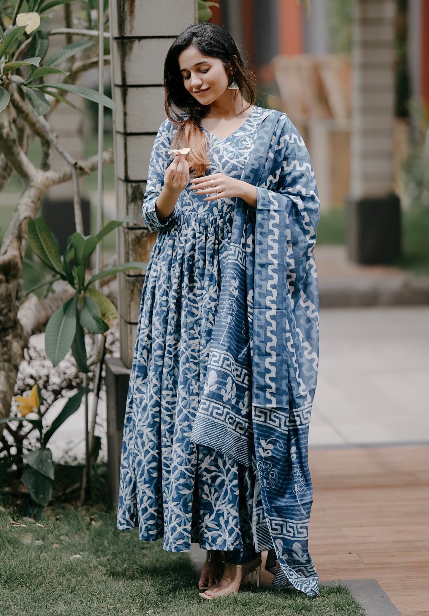 Ethnic Set Women Printed Anarkali Kurta and Pant Set With Dupatta