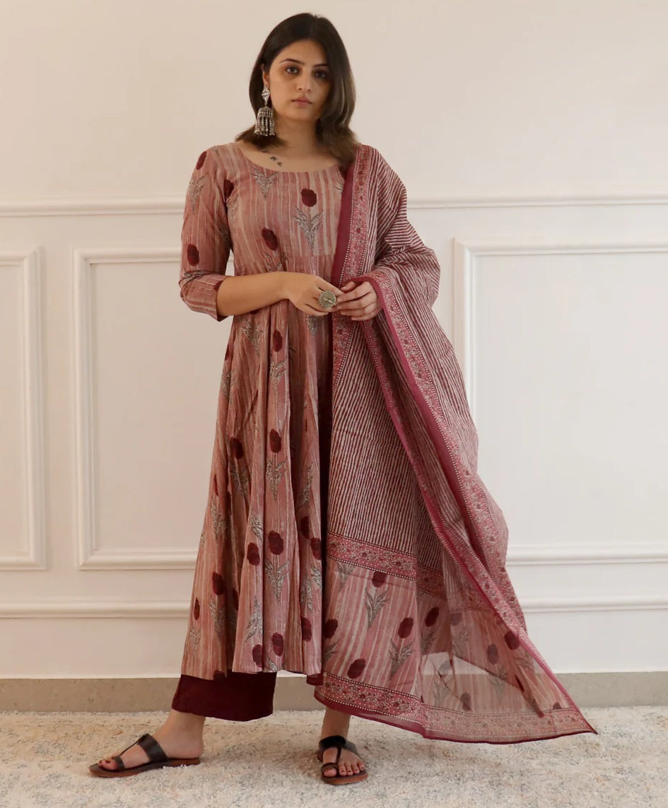 Ethnic Set Women Printed Anarkali Kurta and Pant Set with Dupatta