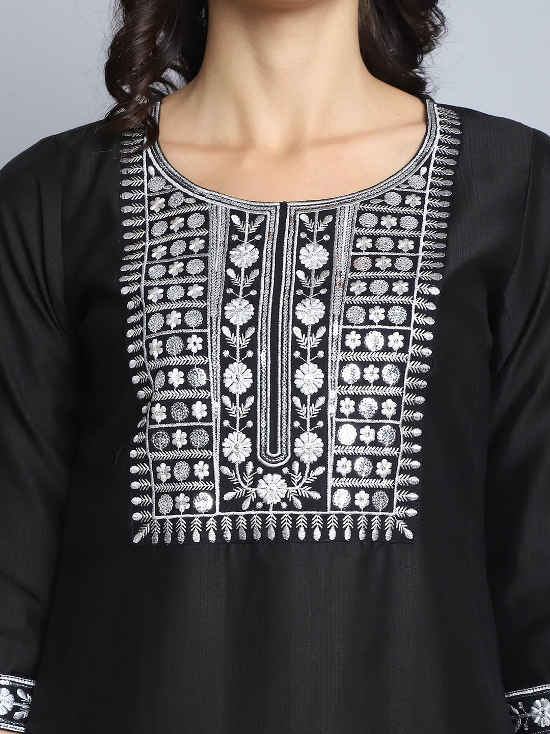 Ethnic Set Women Embroidery Straight Kurta and Pant set with Dupatta - Ethnic Set
