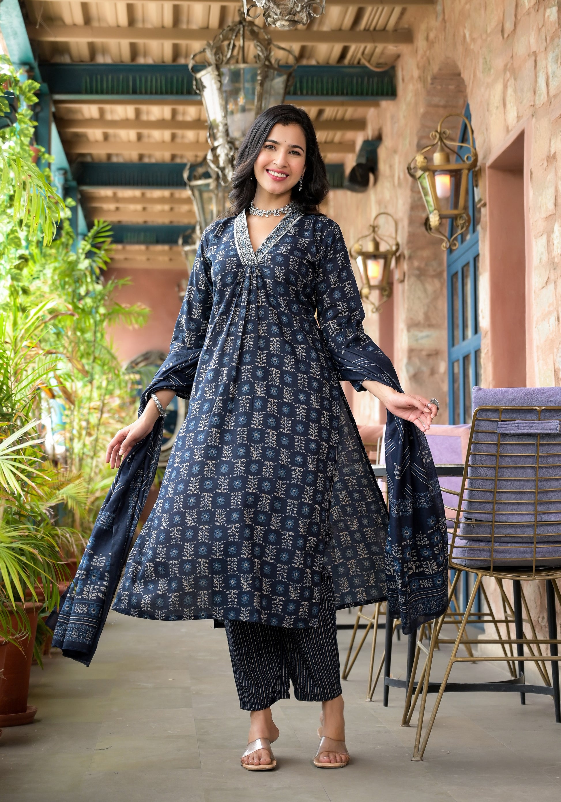 Ethnic Set Women Embroidery Straight Kurta and Pant set with Dupatta - Ethnic Set