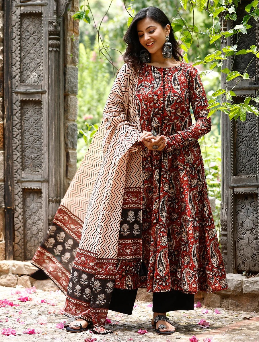 Ethnic Set Women Printed A-Line Kurta and Pant Set With Dupatta