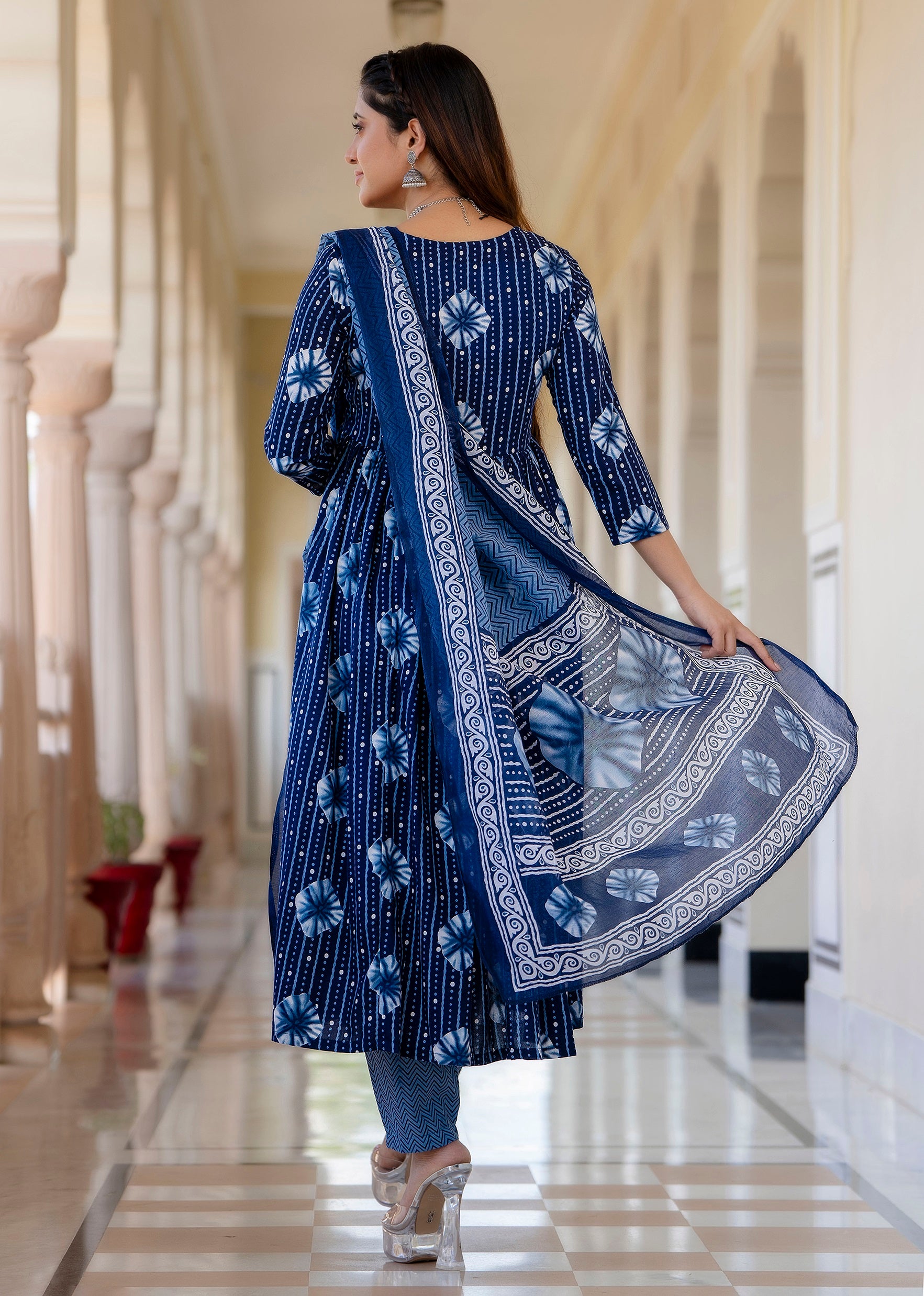 Kurta set ethnic fashion traditional cotton partiwear women clothing style Indian Ethnic Suit Palazzo pant Salwar Anarkali Lehenga Choli Bollywood Designer festive Printed wedding shaadi Collections Embroidered Ethnic Wear Outfits Attire Dresses Patterns