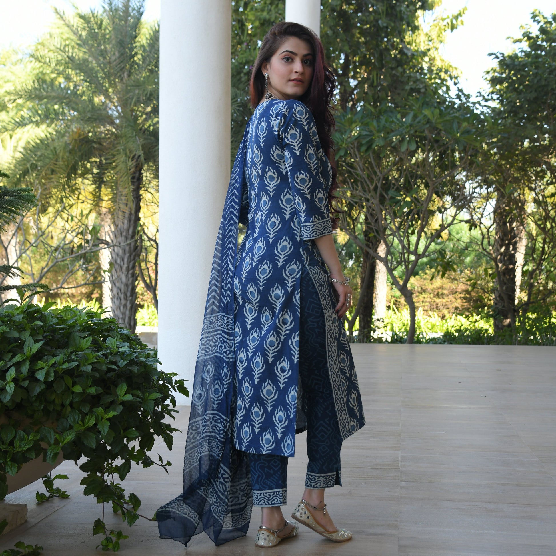 Kurta set ethnic fashion traditional cotton partiwear women clothing style Indian Ethnic Suit Palazzo pant Salwar Anarkali Lehenga Choli Bollywood Designer festive Printed wedding shaadi Collections Embroidered Ethnic Wear Outfits Attire Dresses Patterns