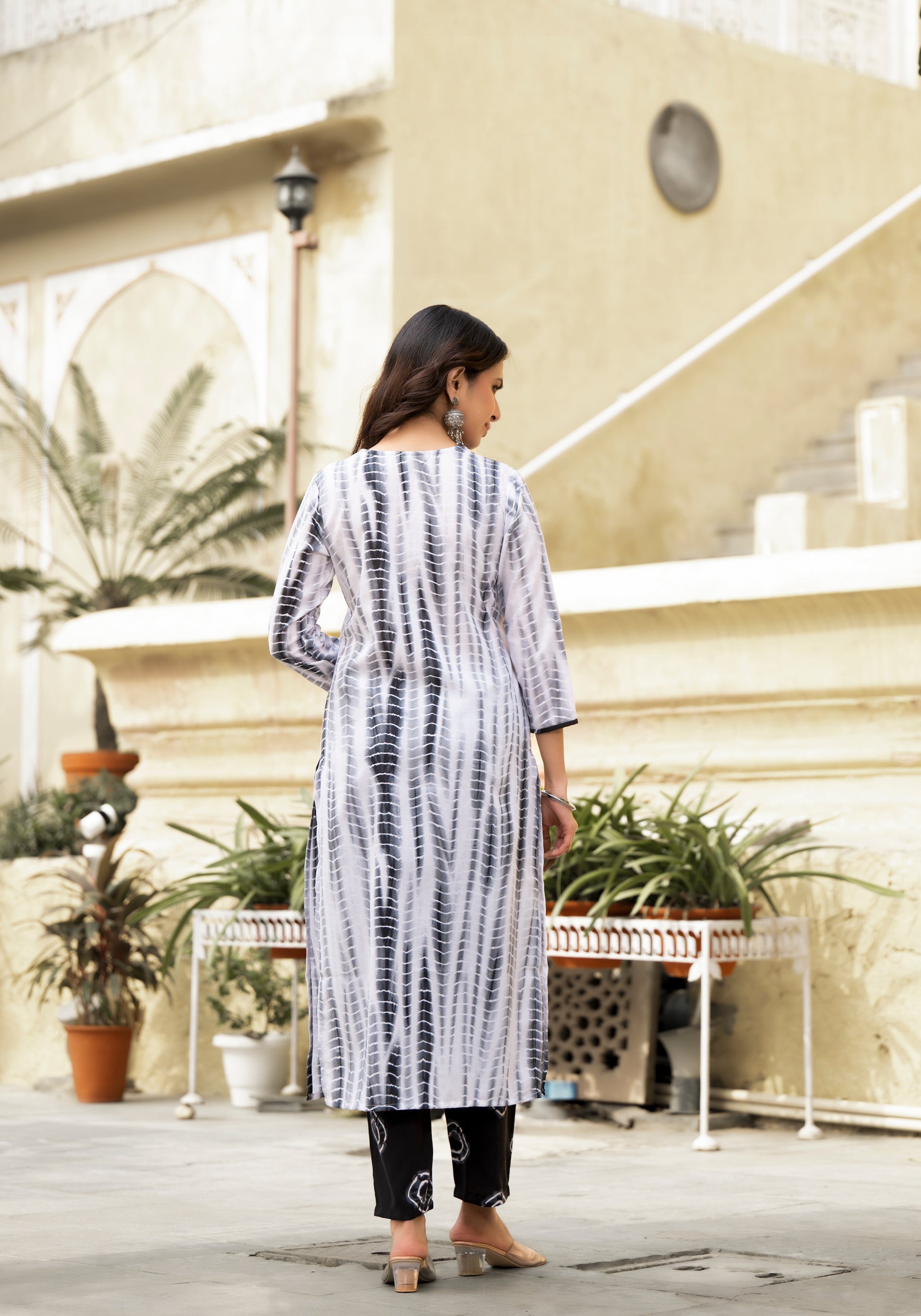 Ethnic Set women Shiburi Printed Kurta and Pant set with Dupatta - Ethnic Set