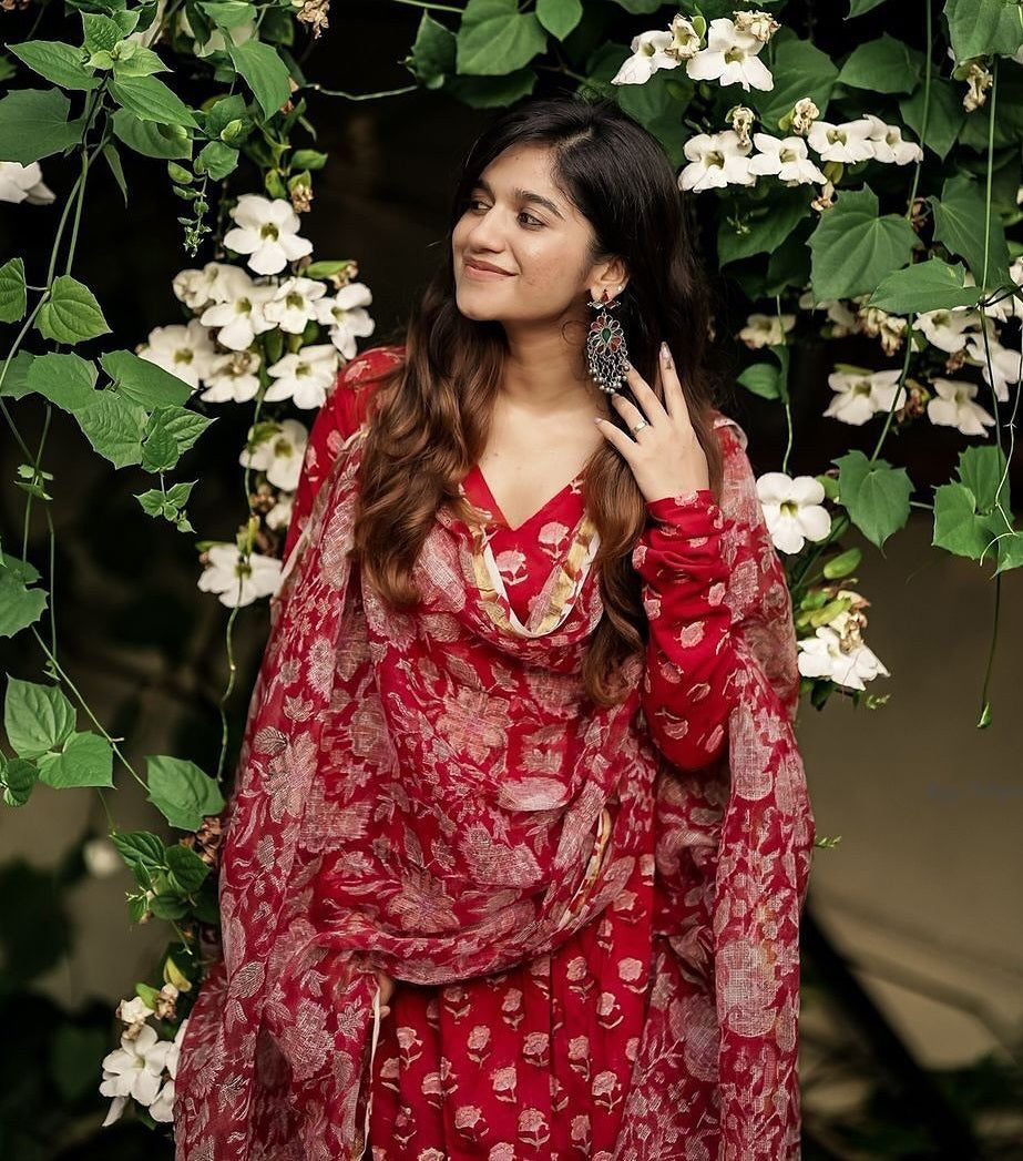 Ethnic Set Women Anarkali Red Kurta And Pant Set With Dupatta